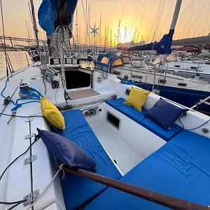 Cosy Boat Bateau-hôtel